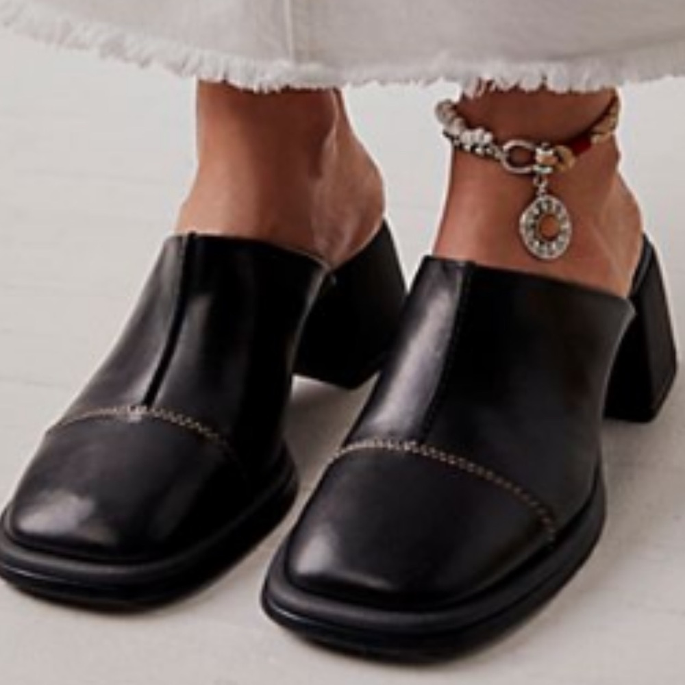 Vagabond Ansie Mules